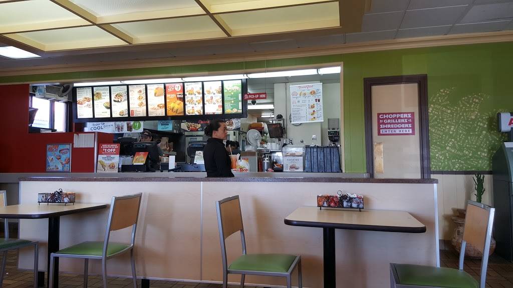 Del Taco | meal takeaway | 15470 Palmdale Rd, Victorville, CA 92395, USA | 7602416410 OR +1 760-241-6410