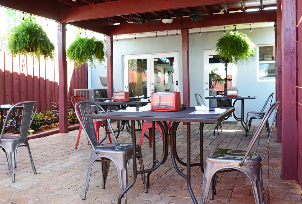 Sirgaes Wood Fire Pizza | restaurant | 437 Northwood Rd, West Palm Beach, FL 33407, USA | 5612846915 OR +1 561-284-6915