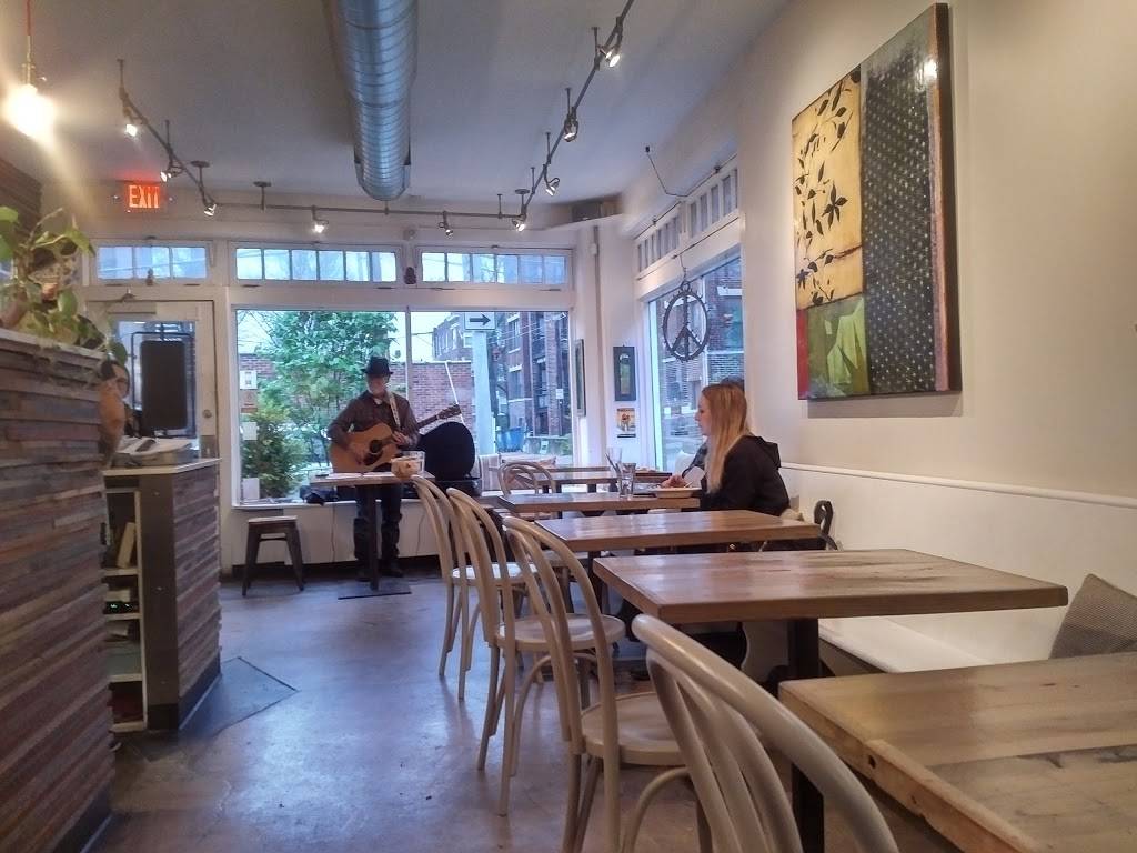 Seedz Café | restaurant | 6344 S Rosebury Ave, St. Louis, MO 63105, USA | 3147257333 OR +1 314-725-7333