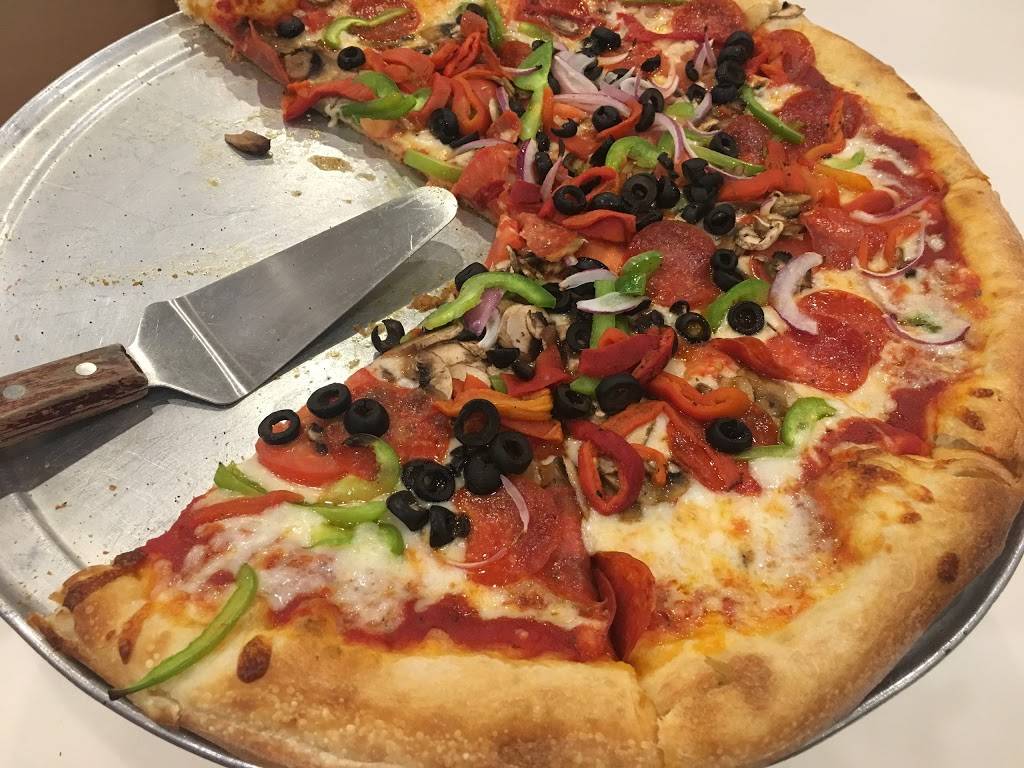 Colonnas Pizza & Pasta | restaurant | 7475 E Arapahoe Rd, Centennial, CO 80112, USA | 3034684700 OR +1 303-468-4700