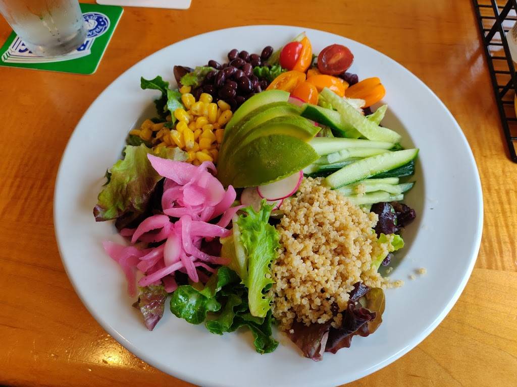 Sandbar Waterfront Grill | restaurant | 930 Old Tecumseh Rd, Belle River, ON N0R 1A0, Canada | 5199795624 OR +1 519-979-5624