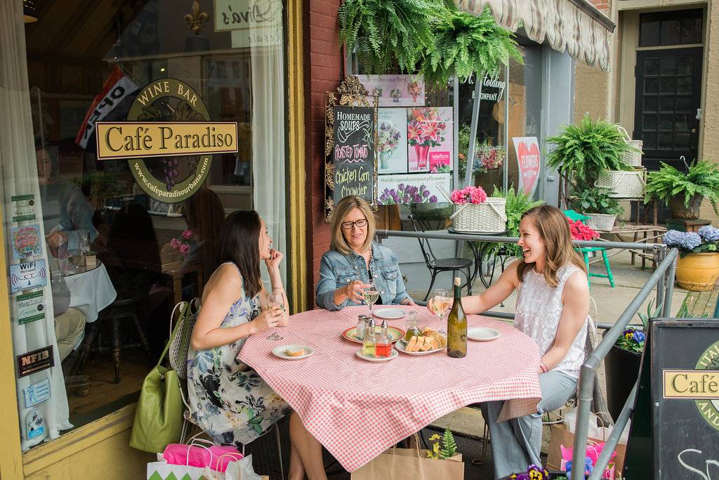 Cafe Paradiso | restaurant | 13 Monument Sq, Urbana, OH 43078, USA | 9376538040 OR +1 937-653-8040