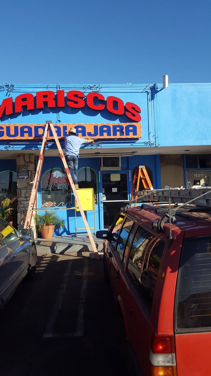 Mariscos Guadalajara | restaurant | 15319 Roscoe Blvd, Panorama City, CA 91402, USA | 8189201466 OR +1 818-920-1466