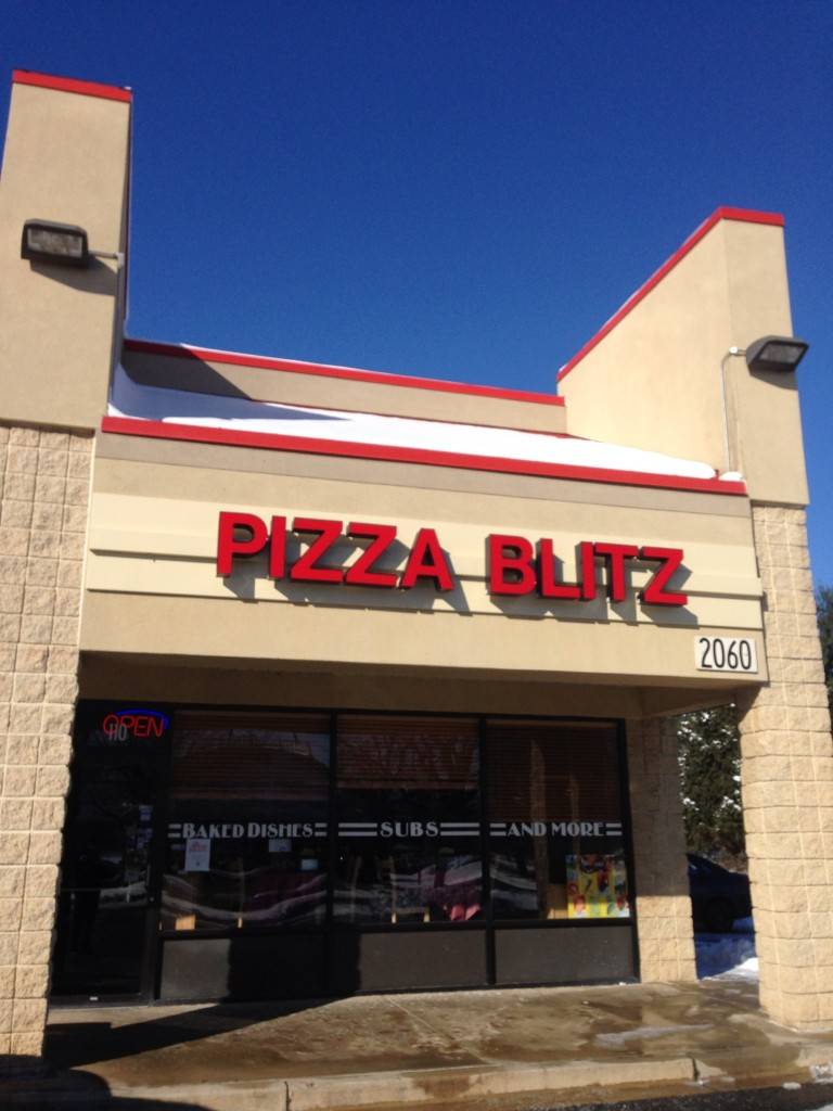 Pizza Blitz | restaurant | 2060 Yellow Springs Rd, Frederick, MD 21702, USA | 3016689966 OR +1 301-668-9966