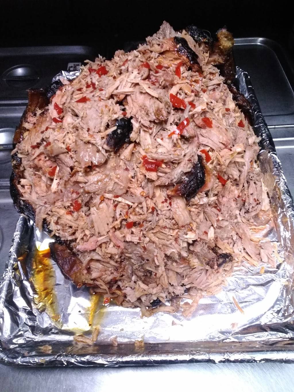 Southern Que BarBQ | restaurant | 70 Pomeroy Ave, Meriden, CT 06450, USA | 2032381542 OR +1 203-238-1542