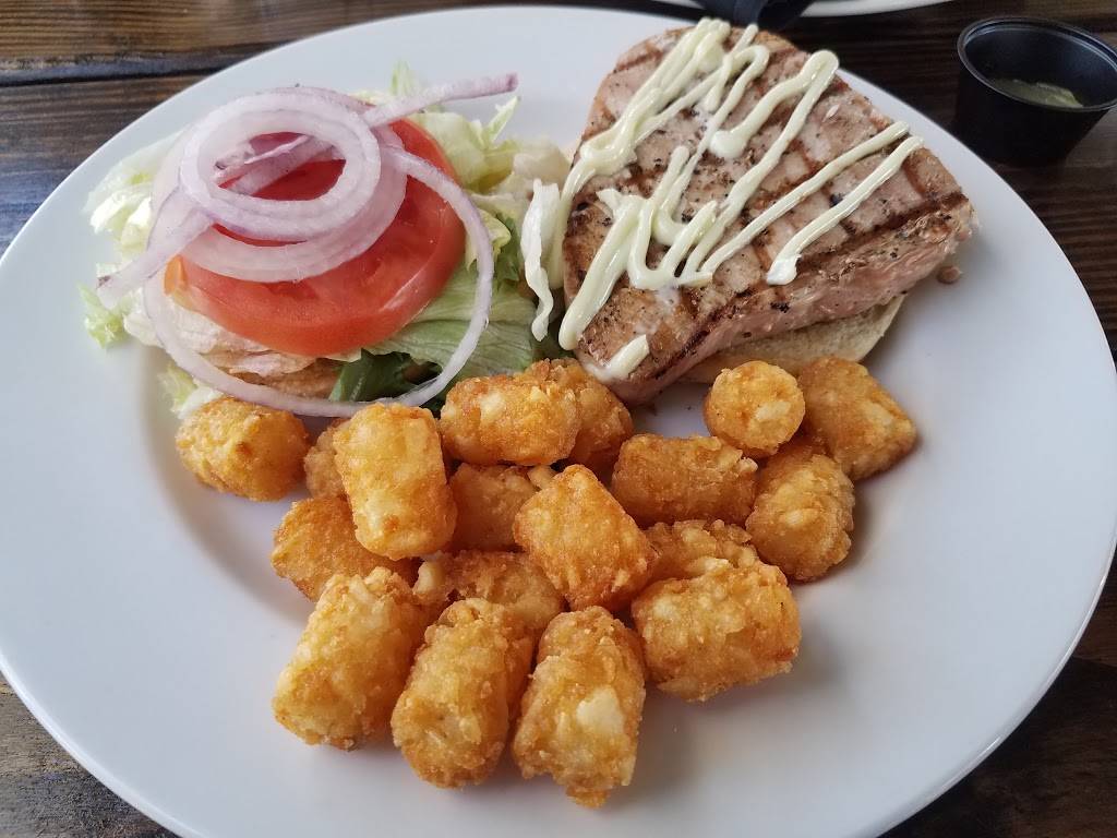 The Deck | restaurant | 305 E Superior St, Fort Wayne, IN 46802, USA | 2604263411 OR +1 260-426-3411