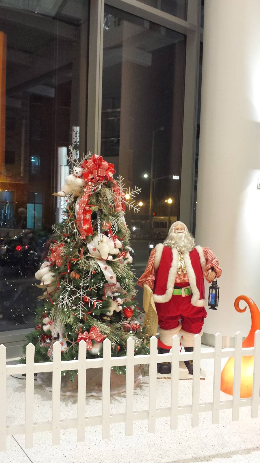 Captain Ds | restaurant | 514 16th St S, Birmingham, AL 35233, USA | 2059332792 OR +1 205-933-2792