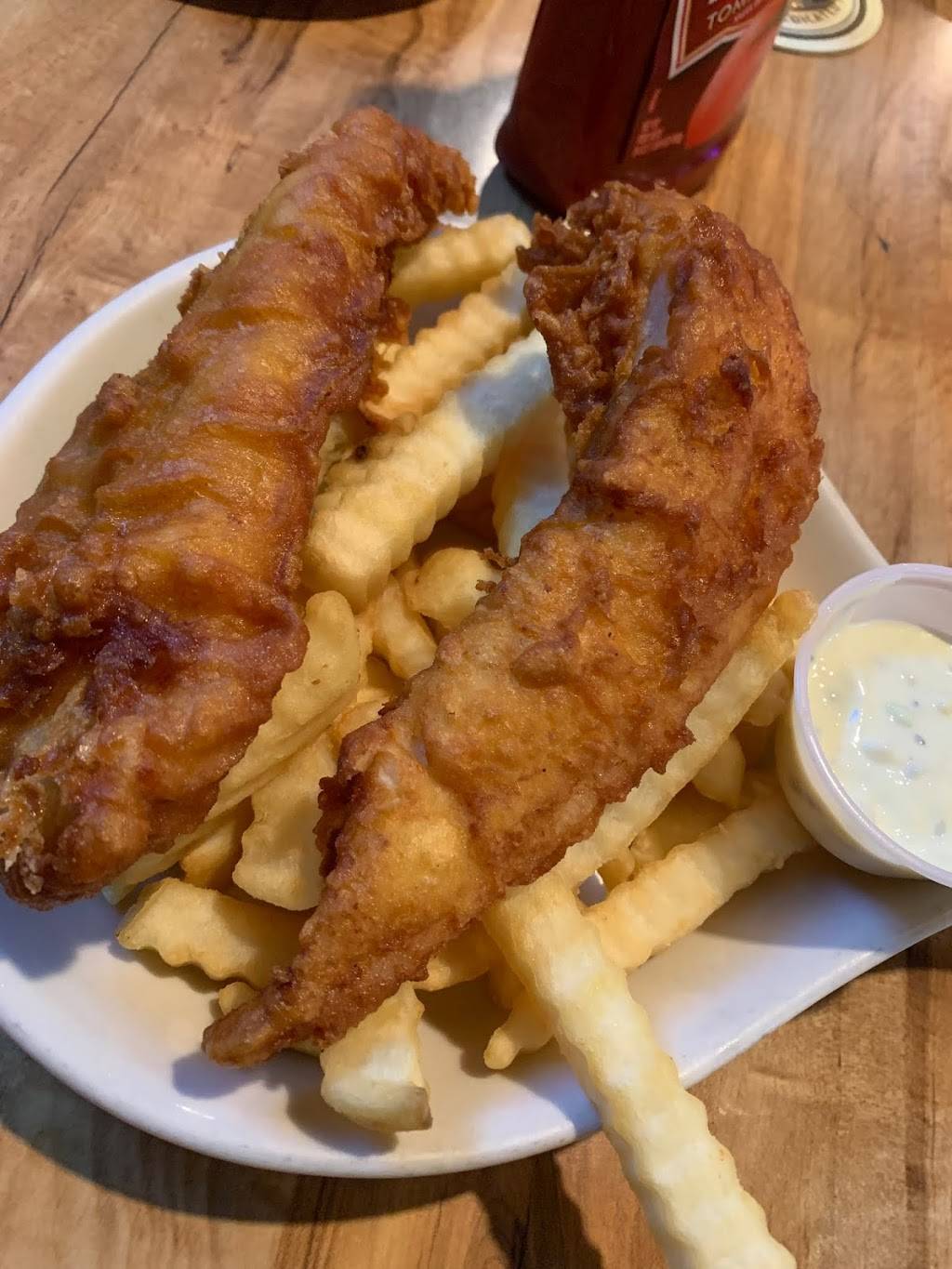 Ridgways Restaurant & Lounge | night club | 2401 E Orangeburg Ave, Modesto, CA 95355, USA | 2095761587 OR +1 209-576-1587