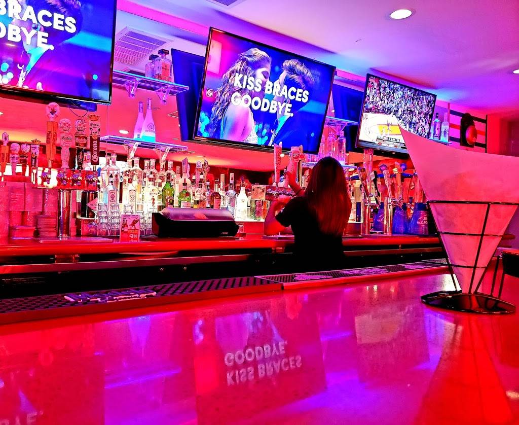 Last Round Bar And Grill | restaurant | 1542 W Holt Blvd, Ontario, CA 91762, USA | 9097815202 OR +1 909-781-5202