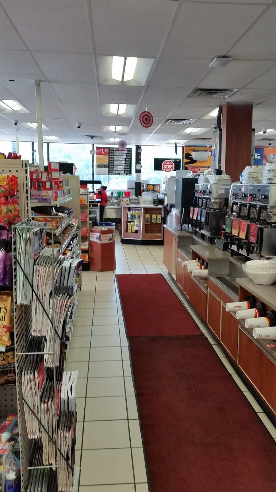 Pilot Travel Center | restaurant | 1915 E Raccoon Valley Dr, Heiskell, TN 37754, USA | 8659381439 OR +1 865-938-1439