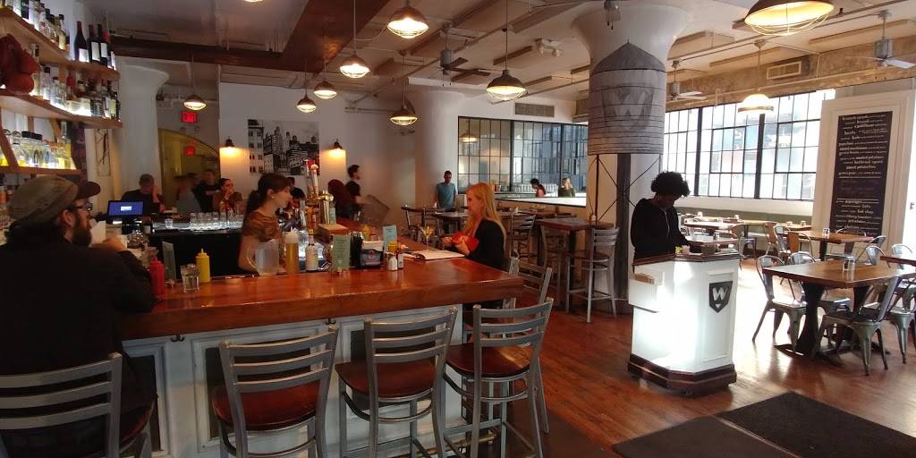 Westville Hudson | restaurant | 333 Hudson St, New York, NY 10013, USA | 2127761404 OR +1 212-776-1404