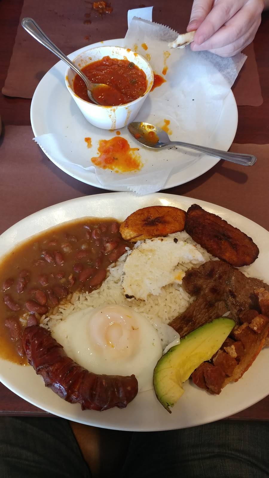 Gusto y Sabor | restaurant | 2022 Morris Ave # C, Union, NJ 07083, USA | 9086866380 OR +1 908-686-6380