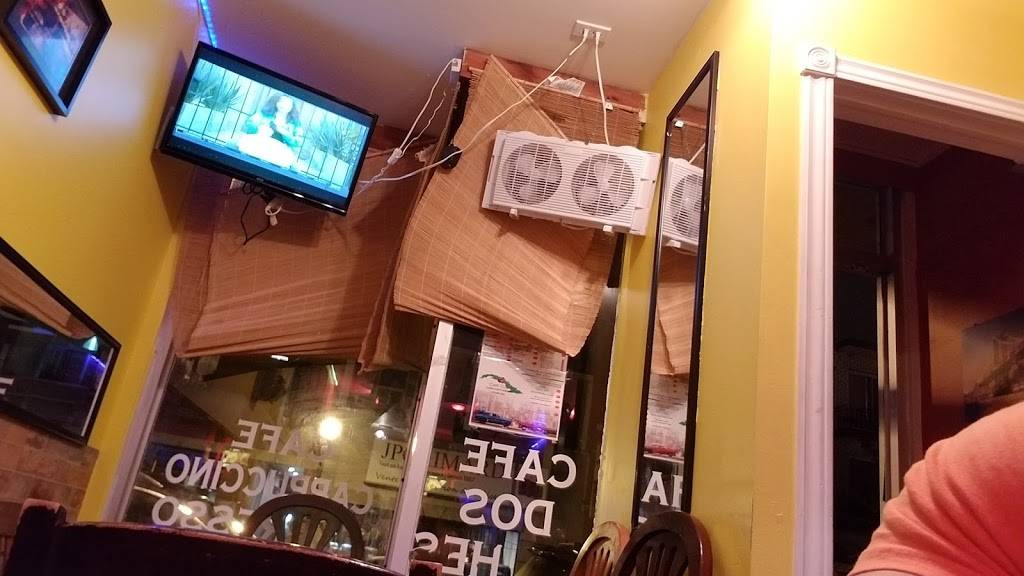 Café Cubano Montreal | restaurant | 168 Rue Beaubien E, Montréal, QC H2S 1R2, Canada | 5149954180 OR +1 514-995-4180