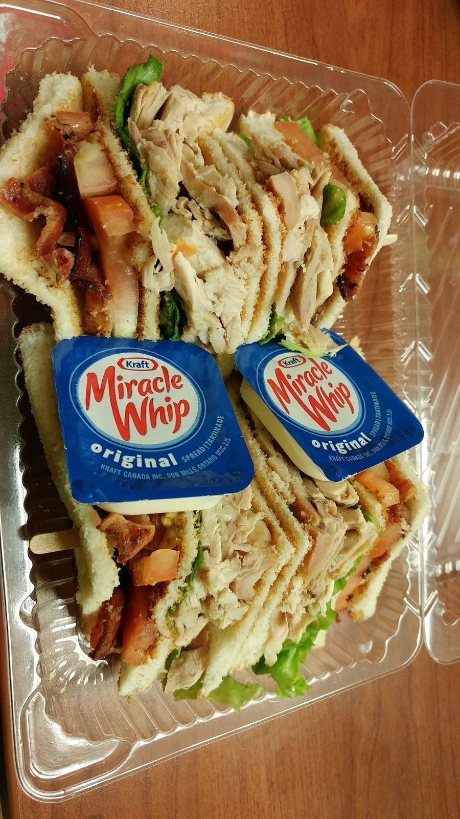 Rôtisserie De LAs | restaurant | 34 Boulevard Marie-Victorin, Delson, QC J5B 1A9, Canada | 4506381792 OR +1 450-638-1792