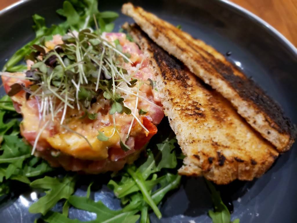 La TABLÉE | restaurant | 246 Chemin du Lac-Millette, Saint-Sauveur, QC J0R 1R3, Canada | 4502271811 OR +1 450-227-1811