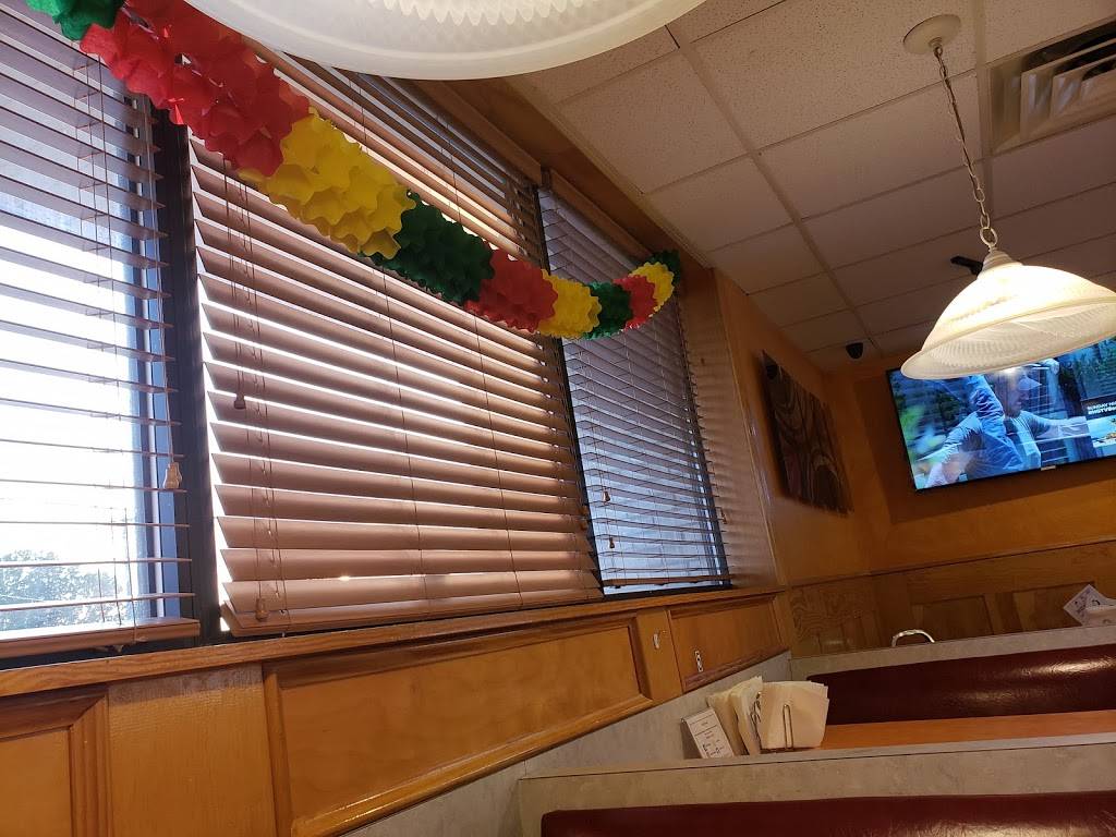 La Azteca Taco House | restaurant | 5015 Saginaw Rd, Flint, MI 48507, USA | 8102592224 OR +1 810-259-2224