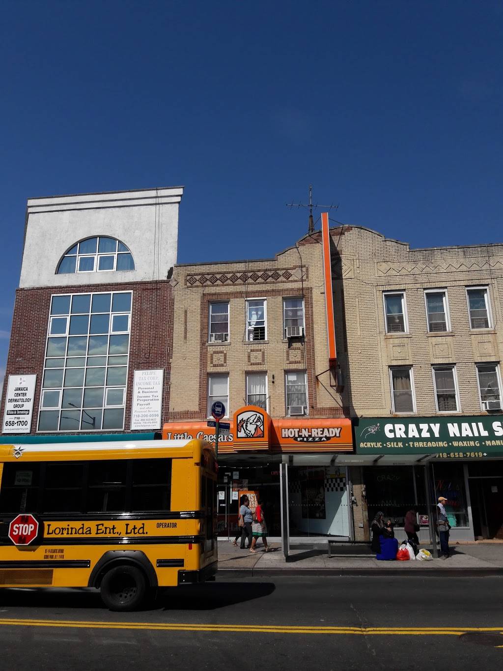 Little Caesars Pizza | meal takeaway | 146-05 Jamaica Ave, Jamaica, NY 11435, USA | 7182973450 OR +1 718-297-3450