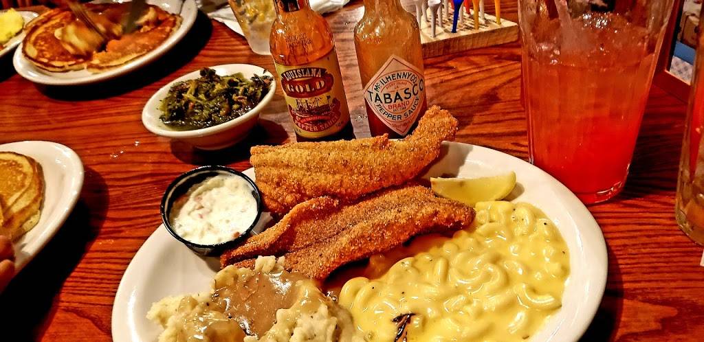 Cracker Barrel Old Country Store | restaurant | 18531 N Creek Dr, Tinley Park, IL 60477, USA | 7086148066 OR +1 708-614-8066