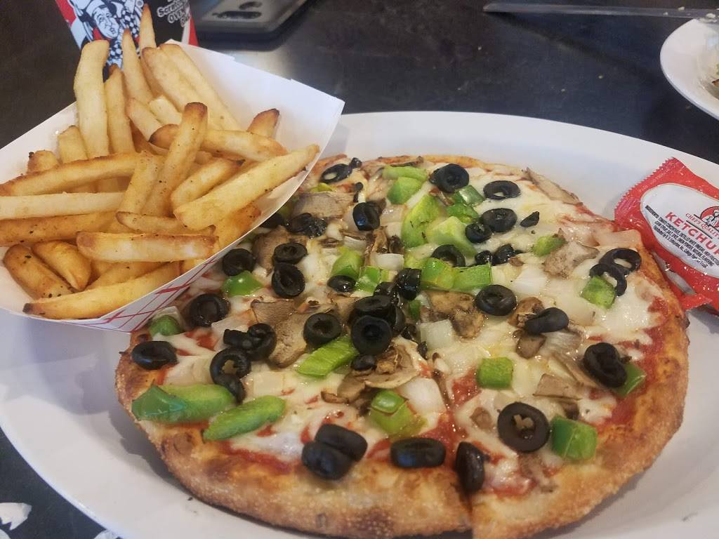 Bellacinos Pizza & Grinders | restaurant | 16001 Ford Rd #137, Dearborn, MI 48126, USA | 3139829000 OR +1 313-982-9000