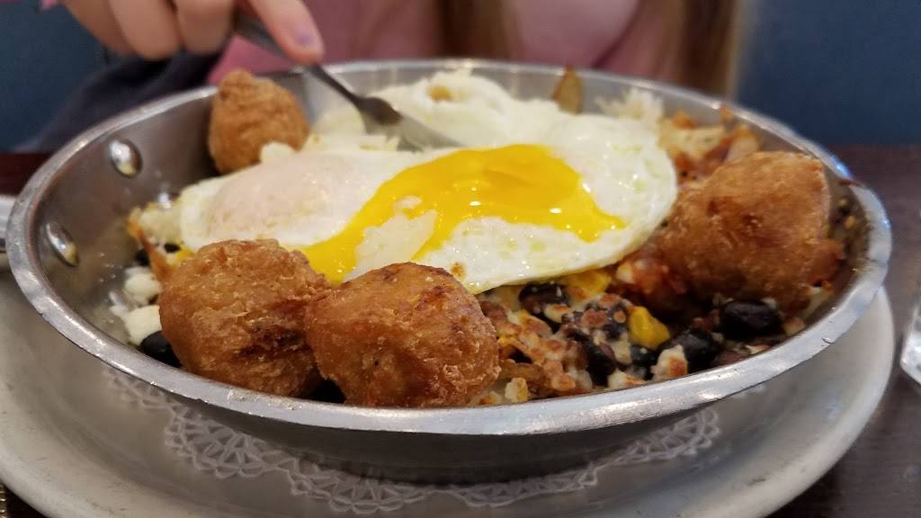 Southern Belles | restaurant | 15051 S Van Dyke Rd, Plainfield, IL 60544, USA | 8152677800 OR +1 815-267-7800