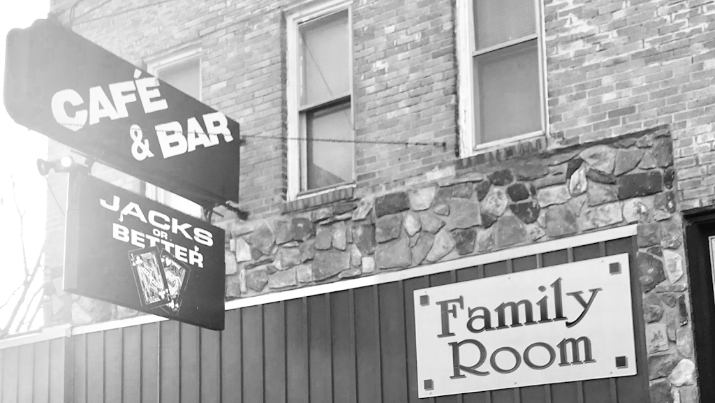 Jacks Restaurant and Bar | restaurant | 23710 Parrish Ave, Schneider, IN 46376, USA | 2195529616 OR +1 219-552-9616