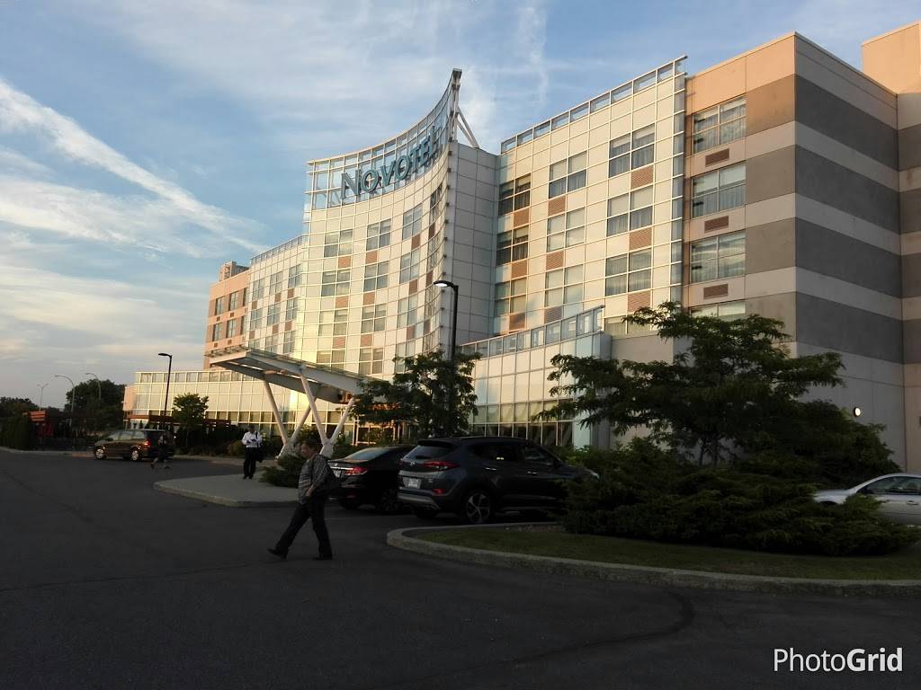 Hotel Novotel Montreal Aeroport | restaurant | 2599 Boulevard Alfred Nobel, Saint-Laurent, QC H4S 2G1, Canada | 5143373222 OR +1 514-337-3222