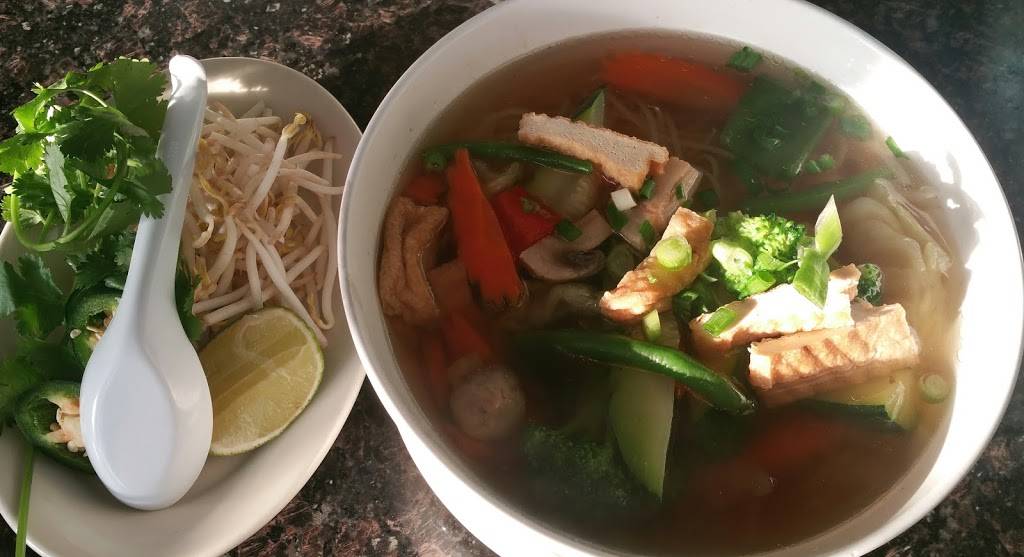 Thai Cuisine and Pho House | restaurant | 2339 E Evans Rd, San Antonio, TX 78259, USA | 2103141723 OR +1 210-314-1723