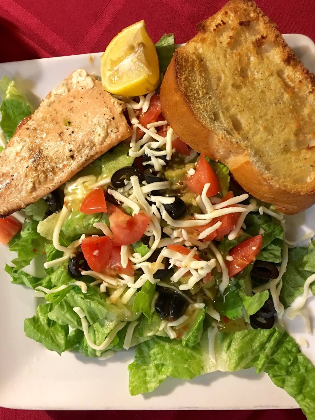 Milanos Italian Restaurant & Catering | restaurant | 1405 W Loop 281, Longview, TX 75604, USA | 9032305330 OR +1 903-230-5330