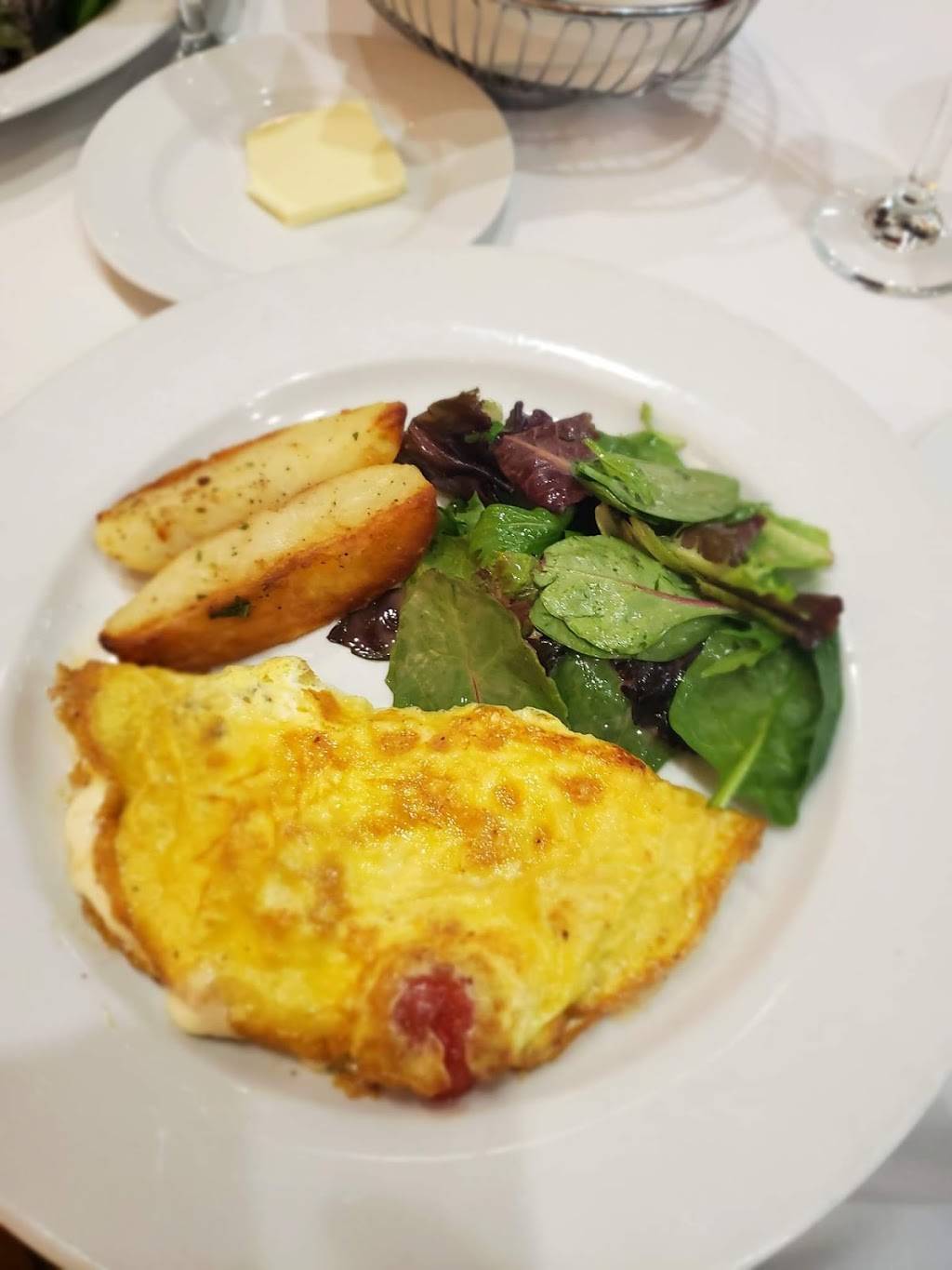 Sole Bistro Italiano | restaurant | 2014 Broadway, New York, NY 10023, USA | 2127241400 OR +1 212-724-1400