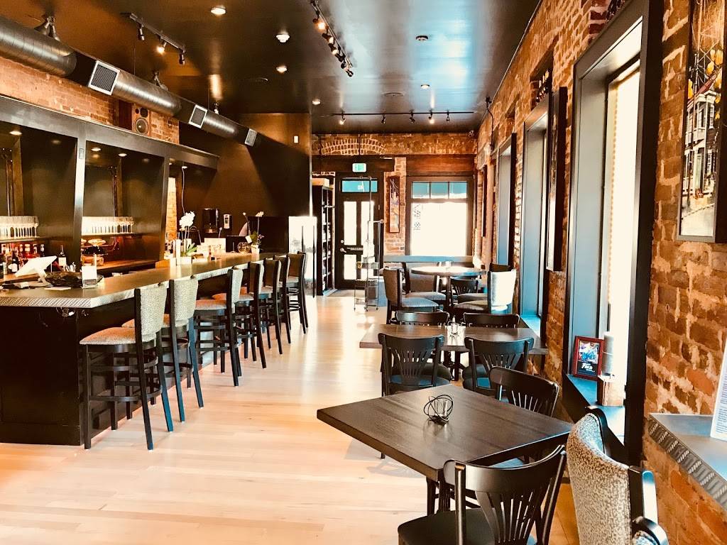 Bistro A Vin | restaurant | 40 Archdale Street corner of Market Street and, Archdale St, Charleston, SC 29401, USA | 8439744441 OR +1 843-974-4441