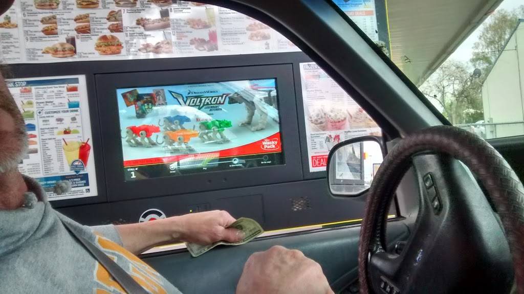 Sonic Drive-In | restaurant | 220 Lancaster Dr SE, Salem, OR 97301, USA | 5033621279 OR +1 503-362-1279