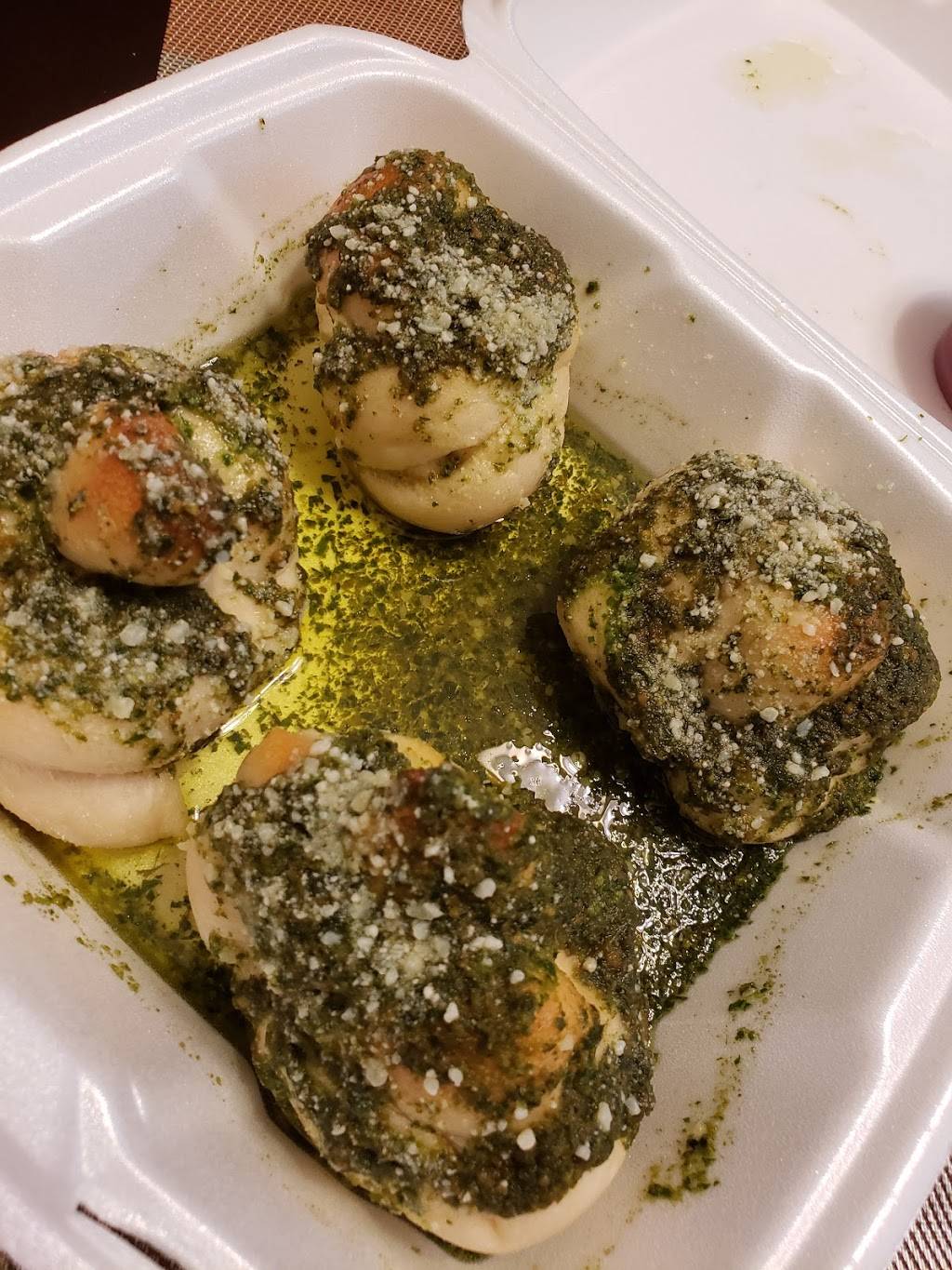 Salvos Pizza | restaurant | 701 President Pl, Smyrna, TN 37167, USA | 6152206030 OR +1 615-220-6030