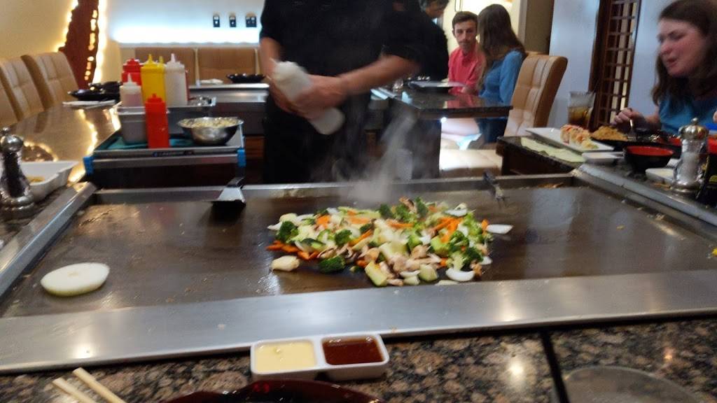 Ichiban Gonzales Sushi & Hibachi | restaurant | 217 Airline Hwy, Gonzales, LA 70737, USA | 2256472266 OR +1 225-647-2266