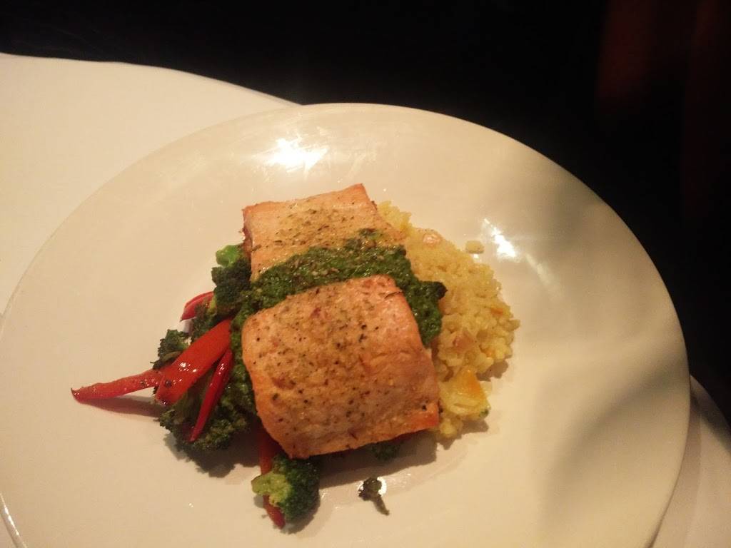 la Cucina Ristorante | restaurant | 5547 Hazeldean Rd, Stittsville, ON K2S 0P5, Canada | 6138361811 OR +1 613-836-1811