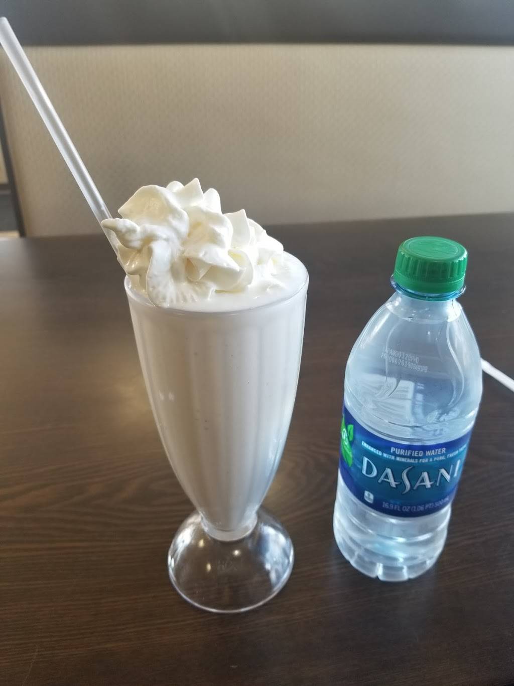 Nuriaâs Restaurant Inc | restaurant | 13816 Jamaica Ave, Queens, NY 11435, USA | 7182062181 OR +1 718-206-2181