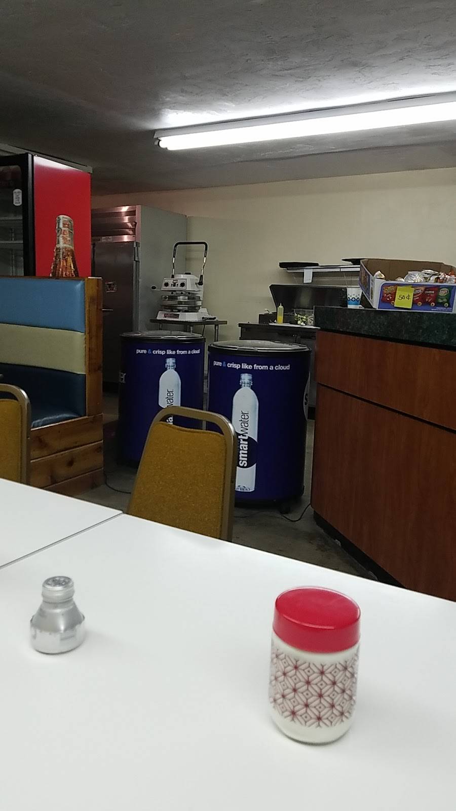 NINAS PIZZERIA | restaurant | Porterville, CA 93257, USA | 5599207390 OR +1 559-920-7390