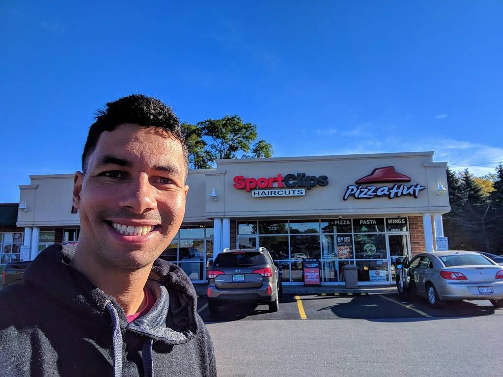 Pizza Hut | restaurant | 19565 Detroit Rd, Rocky River, OH 44116, USA | 4403313333 OR +1 440-331-3333