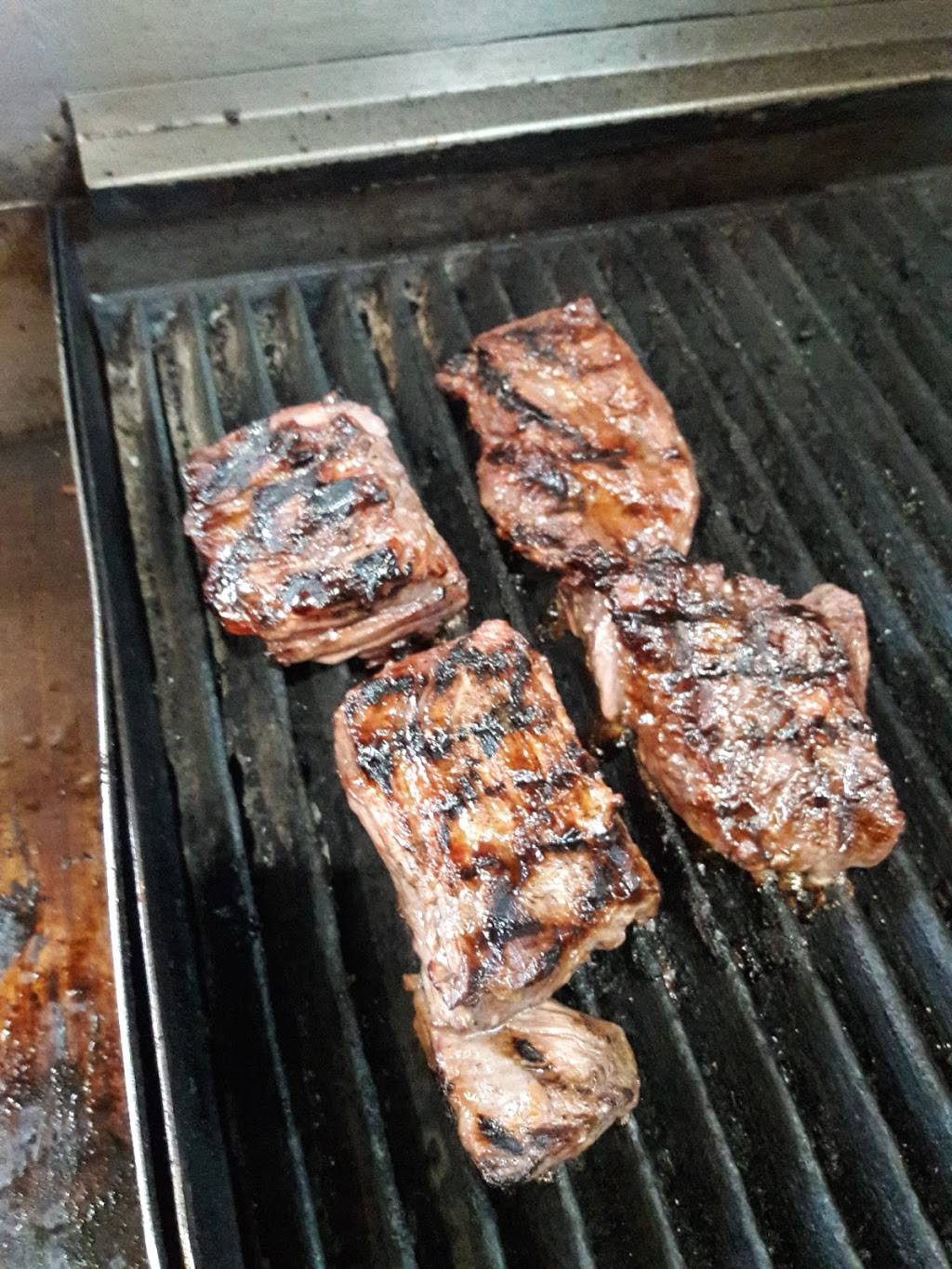 Touchies Shamrock Pub | restaurant | 501 E 8th St, Boston, MA 02127, USA | 6172680007 OR +1 617-268-0007