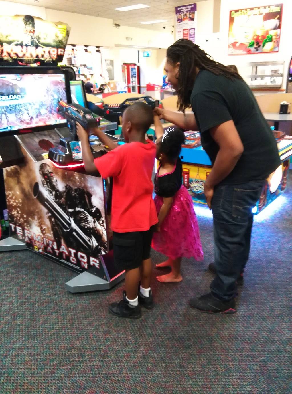 Chuck E. Cheeses | restaurant | 3600 E State St, Rockford, IL 61108, USA | 8152269400 OR +1 815-226-9400