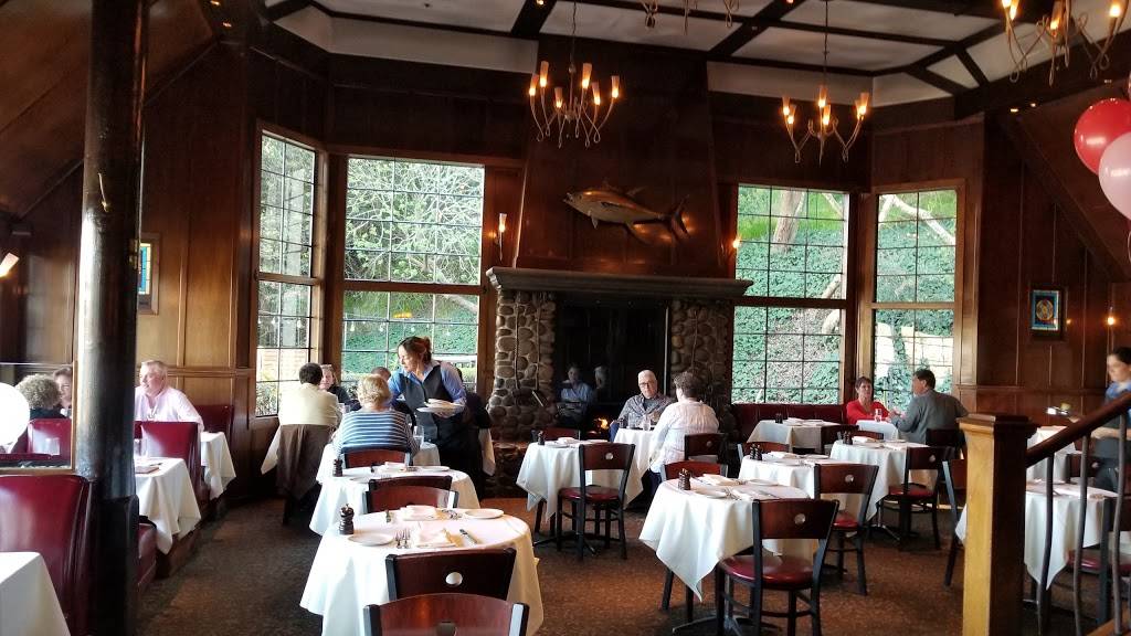 Buckeye Roadhouse | restaurant | 15 Shoreline Hwy, Mill Valley, CA 94941, USA | 4153312600 OR +1 415-331-2600