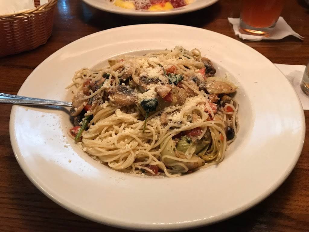 The Woods Restaurant and Lounge | restaurant | 21919 Center Ridge Rd, Cleveland, OH 44116, USA | 4403339663 OR +1 440-333-9663