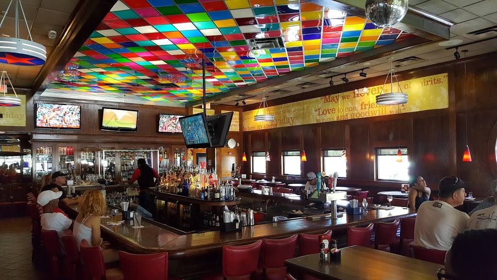 TGI Fridays | restaurant | 625 N Alafaya Trail, Orlando, FL 32828, USA | 4076582750 OR +1 407-658-2750