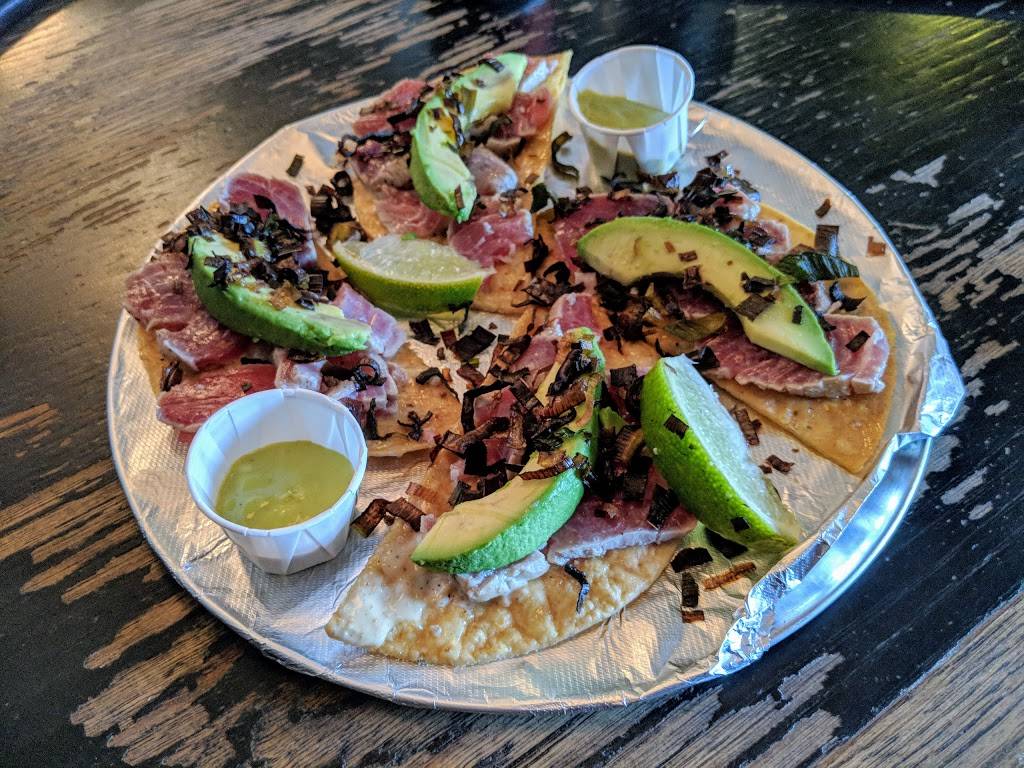 Taco Flats | restaurant | 5520 Burnet Rd #101, Austin, TX 78756, USA | 5122848352 OR +1 512-284-8352
