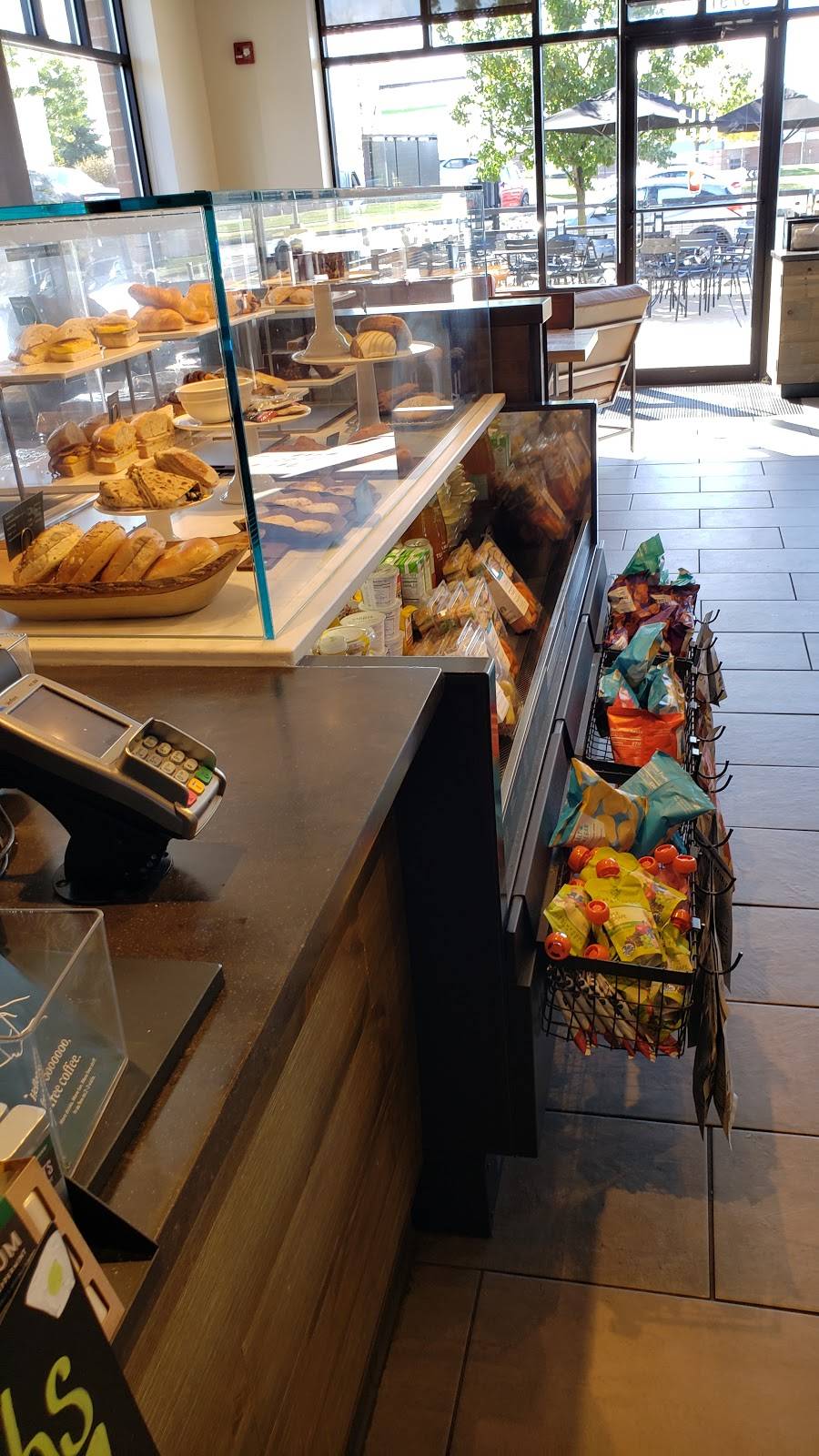 Starbucks | cafe | 9791 Vista Way, Garfield Heights, OH 44125, USA | 2166622775 OR +1 216-662-2775