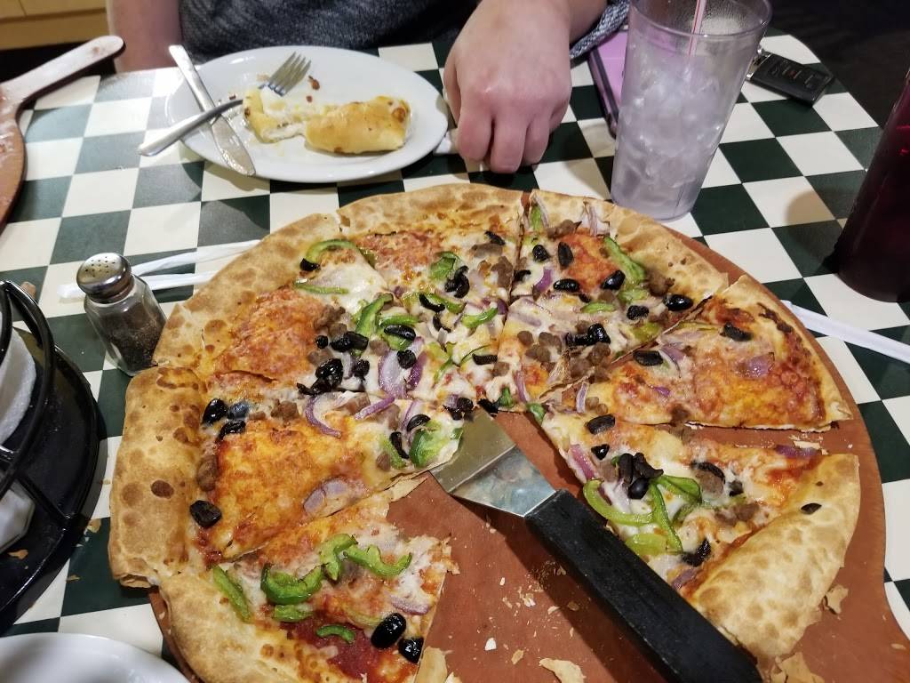 Pizza Hut | meal takeaway | 3815 Mundy Mill Rd, Oakwood, GA 30566, USA | 7705363681 OR +1 770-536-3681