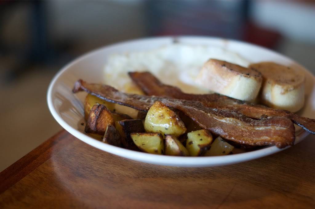 Chilkoot Cafe | cafe | 826 4th St S, Stillwater, MN 55082, USA | 6513420429 OR +1 651-342-0429