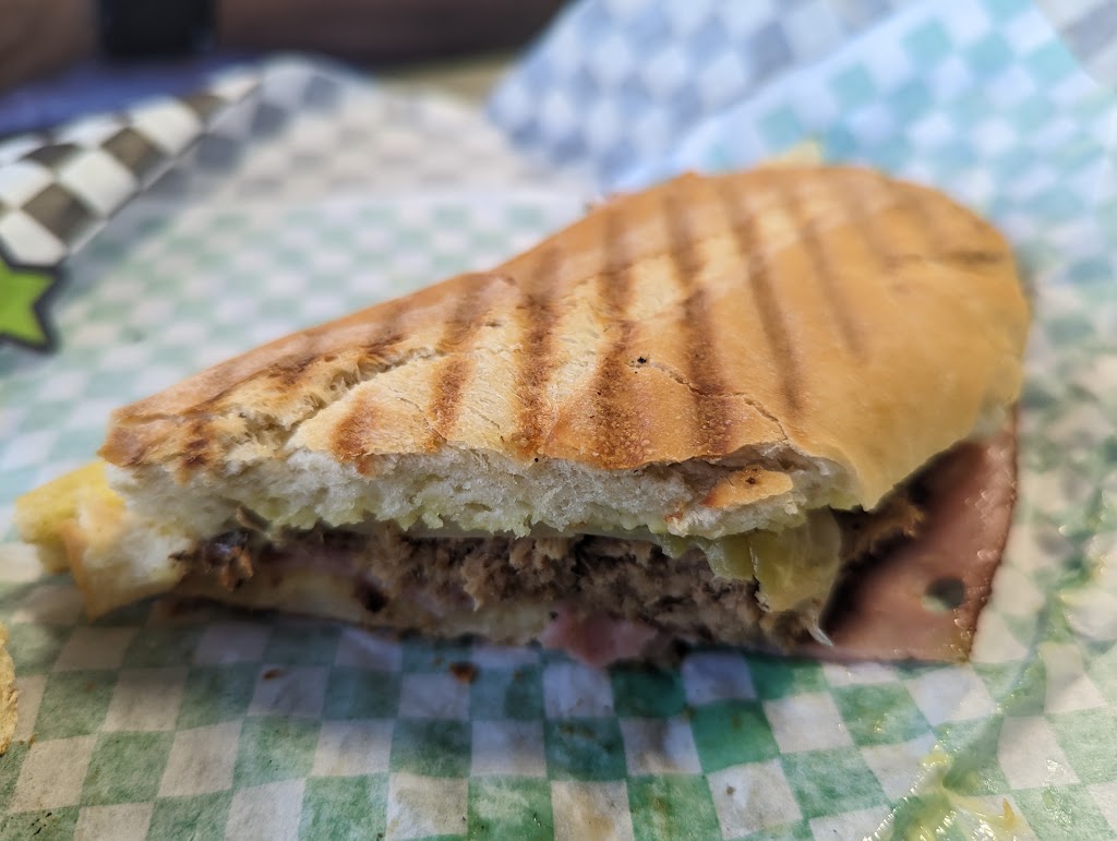 2As Mossy Head Diner | restaurant | 12230 US-90, Defuniak Springs, FL 32433, USA | 8505204058 OR +1 850-520-4058