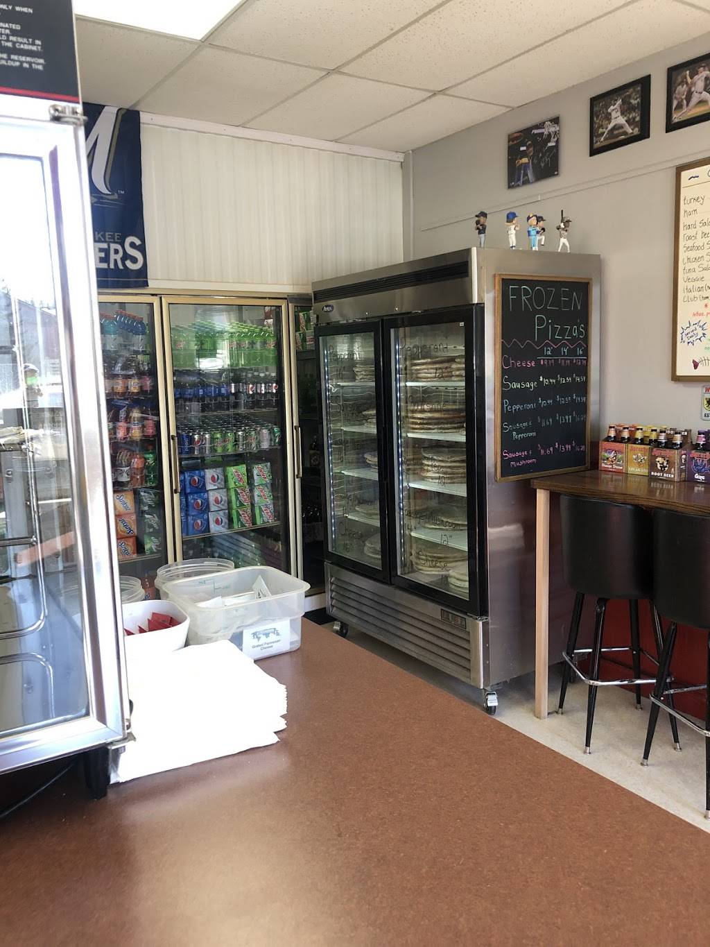 Crossroads II Pizza & Subs | meal takeaway | 13976 W Beloit Rd, New Berlin, WI 53151, USA | 4144256660 OR +1 414-425-6660