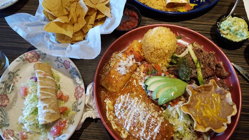 Azteca dOro West Colonial | restaurant | 7320 W Colonial Dr, Orlando, FL 32818, USA | 4072709687 OR +1 407-270-9687