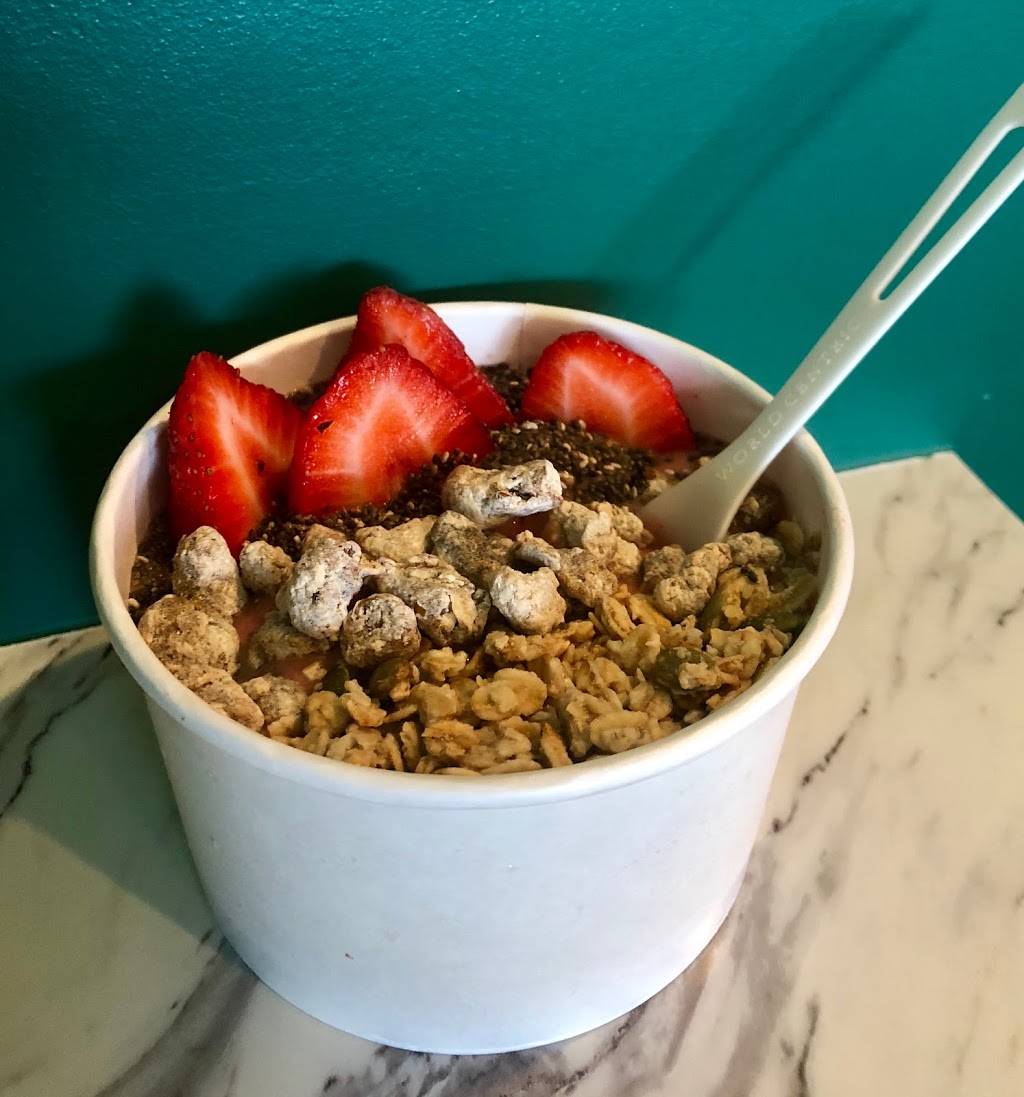 Boulevard of Greens | restaurant | 2700 Horne St #110, Fort Worth, TX 76107, USA | 8177829070 OR +1 817-782-9070